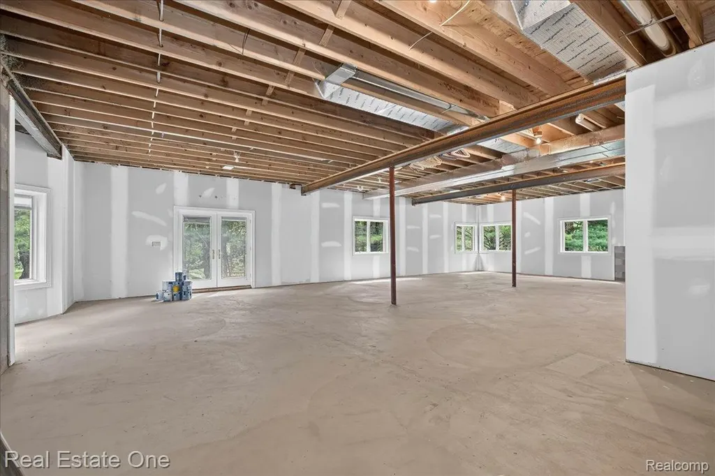 425 Courtney Road Addison Township MI 48367