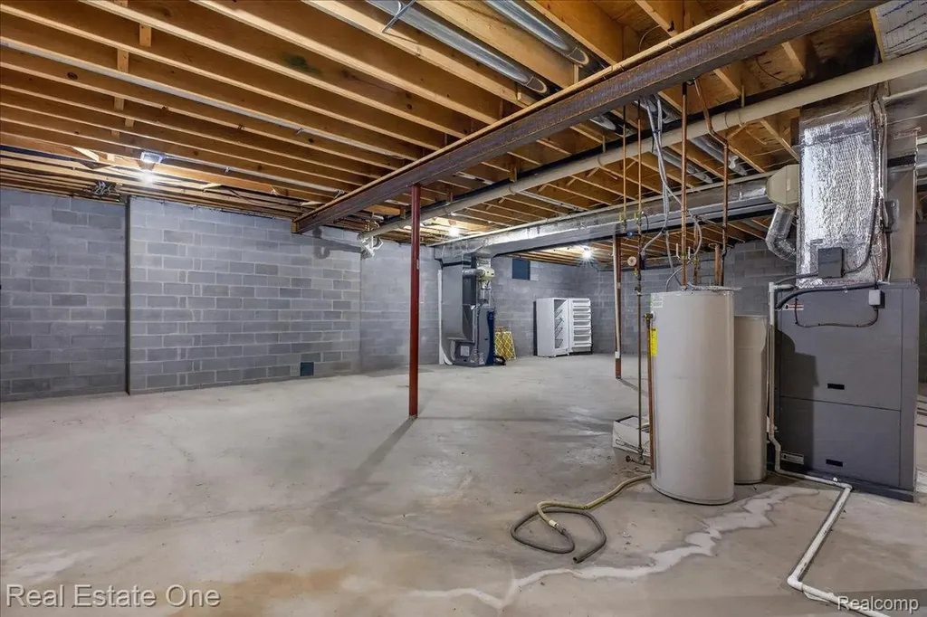 425 Courtney Road Addison Township MI 48367
