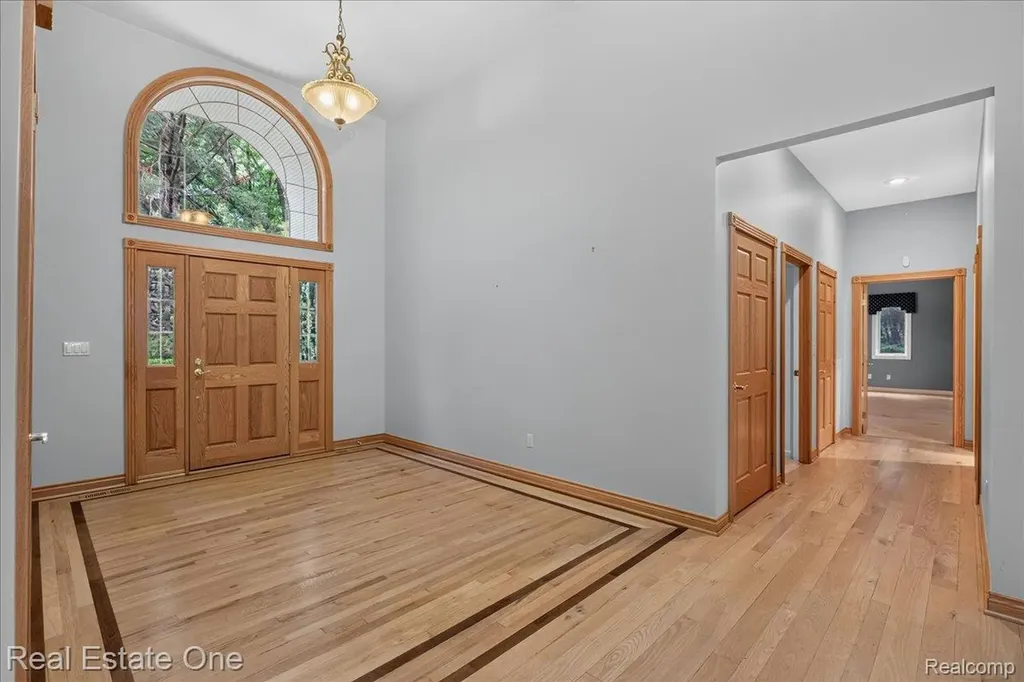 425 Courtney Road Addison Township MI 48367