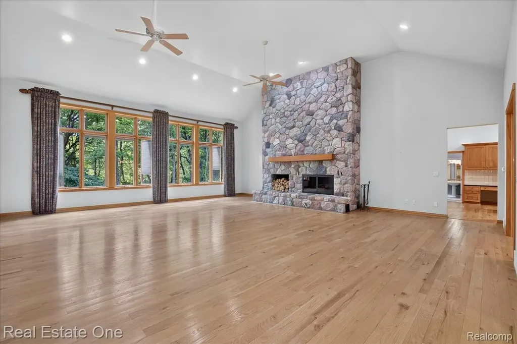 425 Courtney Road Addison Township MI 48367