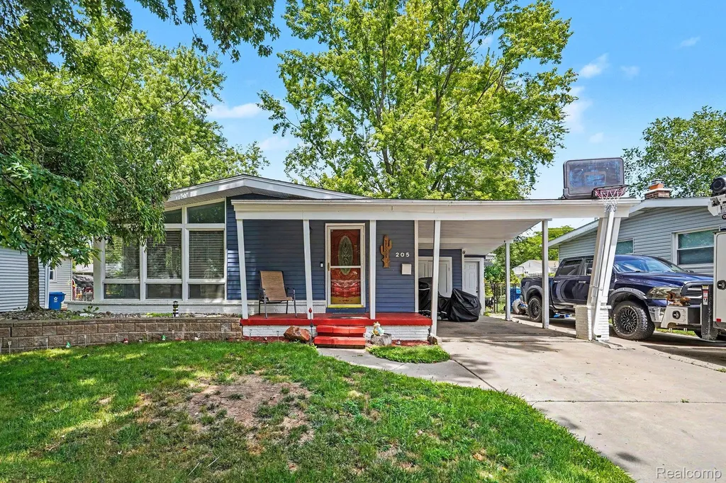 205 Fitzner Drive Davison City MI 48423