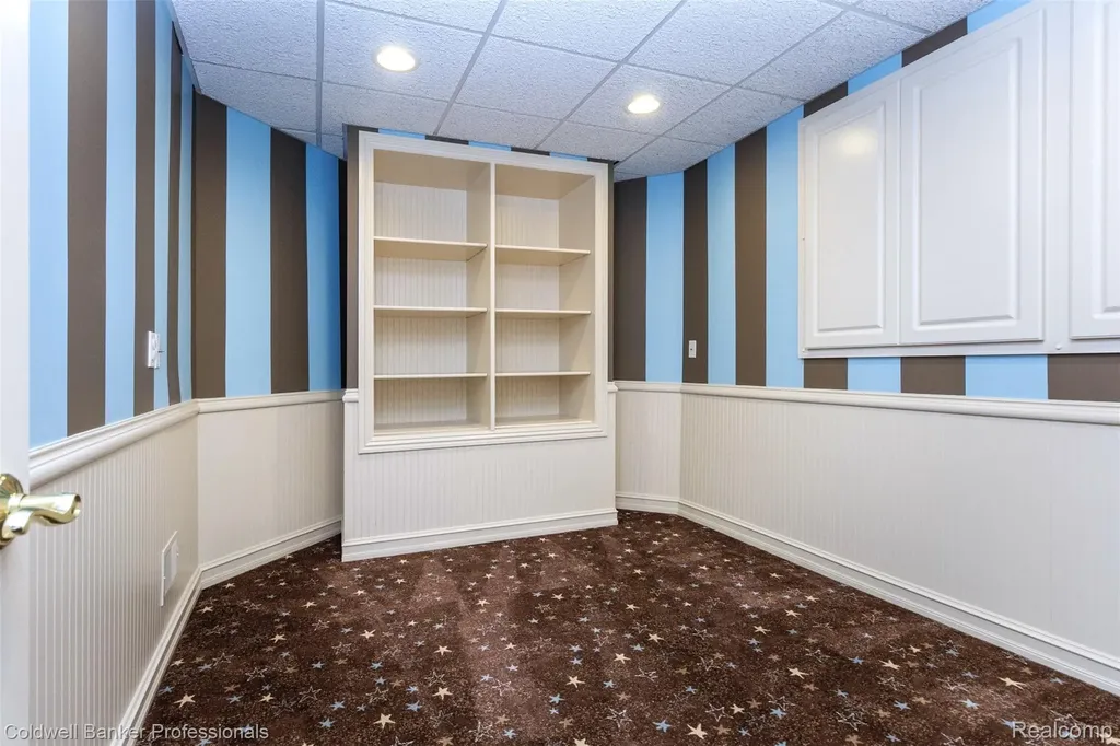 57177 Covington Drive Washington Township MI 48094