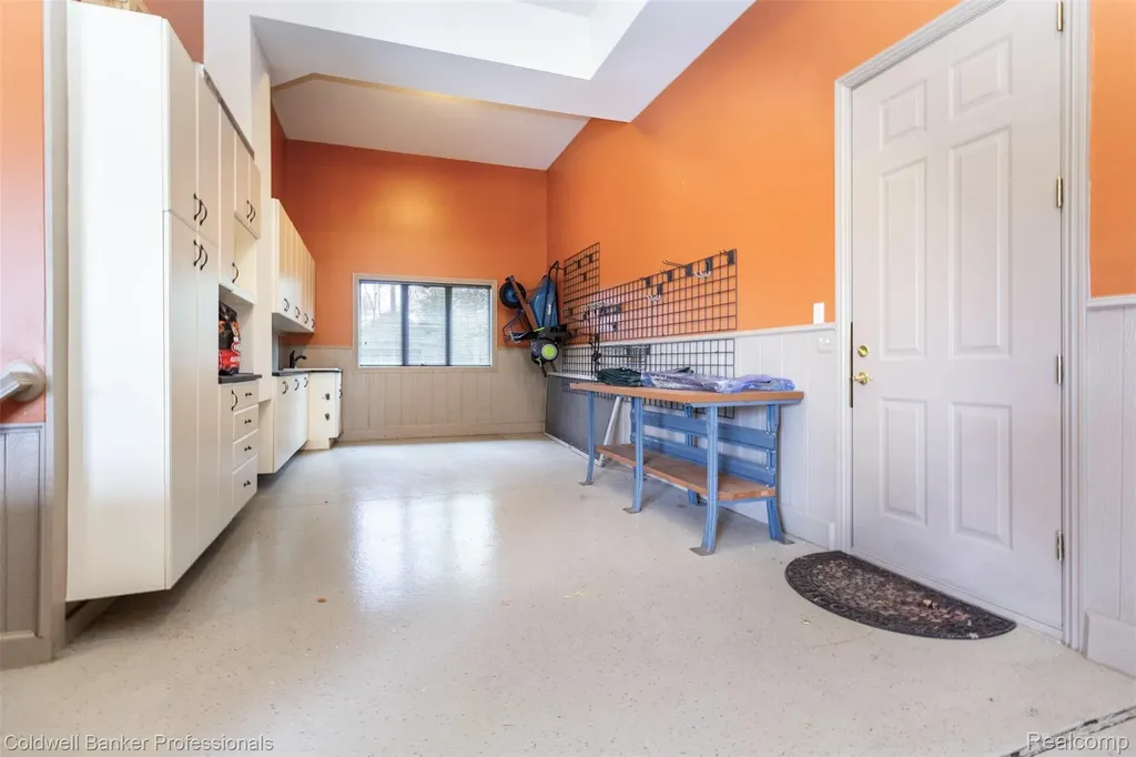 57177 Covington Drive Washington Township MI 48094