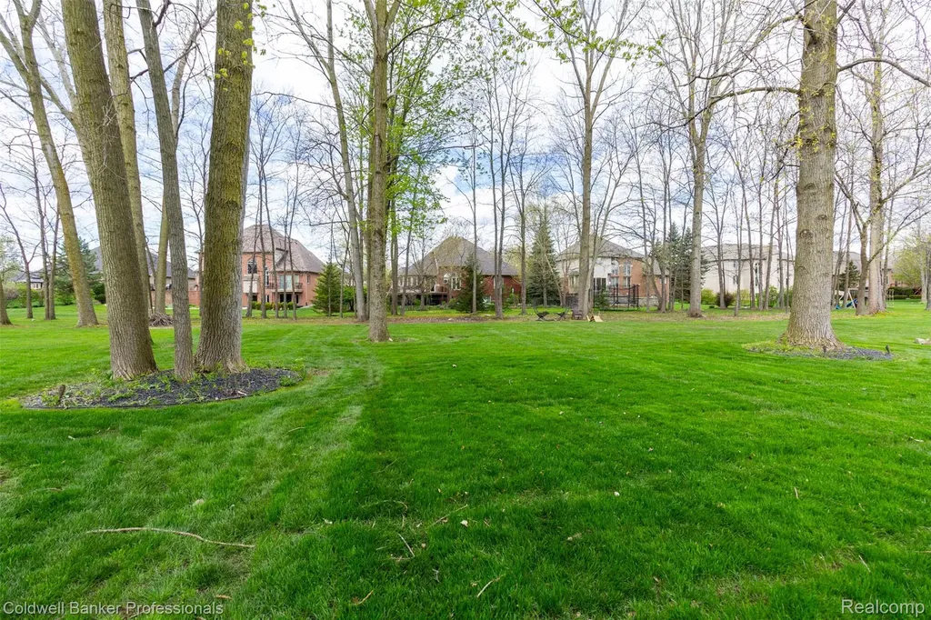 57177 Covington Drive Washington Township MI 48094