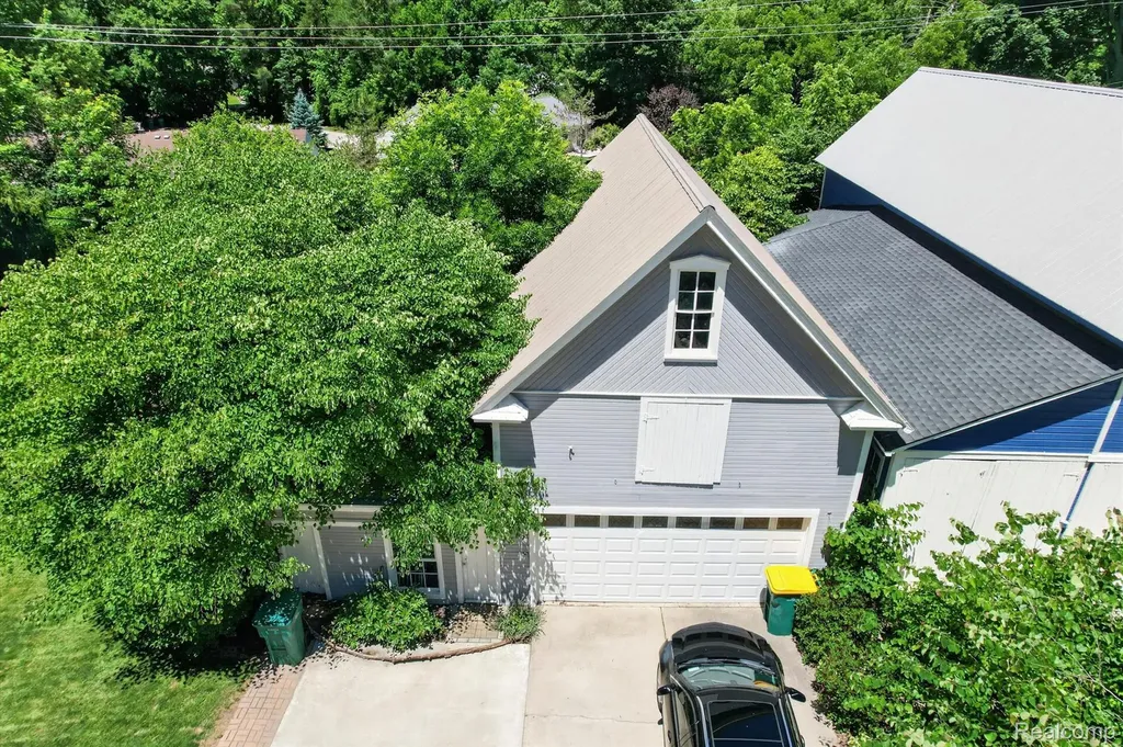 315 E Michigan Avenue Saline City MI 48176
