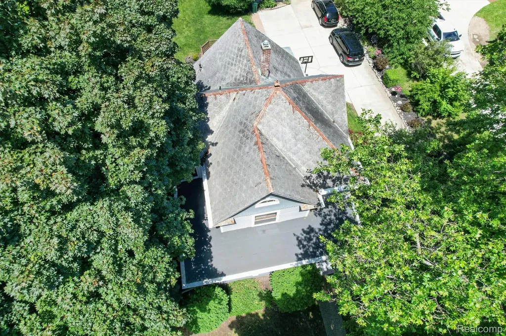 315 E Michigan Avenue Saline City MI 48176