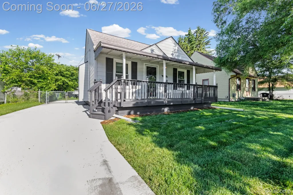 6556 Pelham Road Taylor City MI 48180