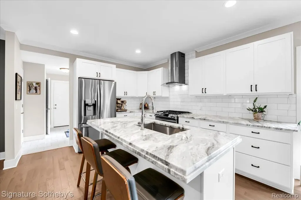 3210 Harvard Road Royal Oak City MI 48073