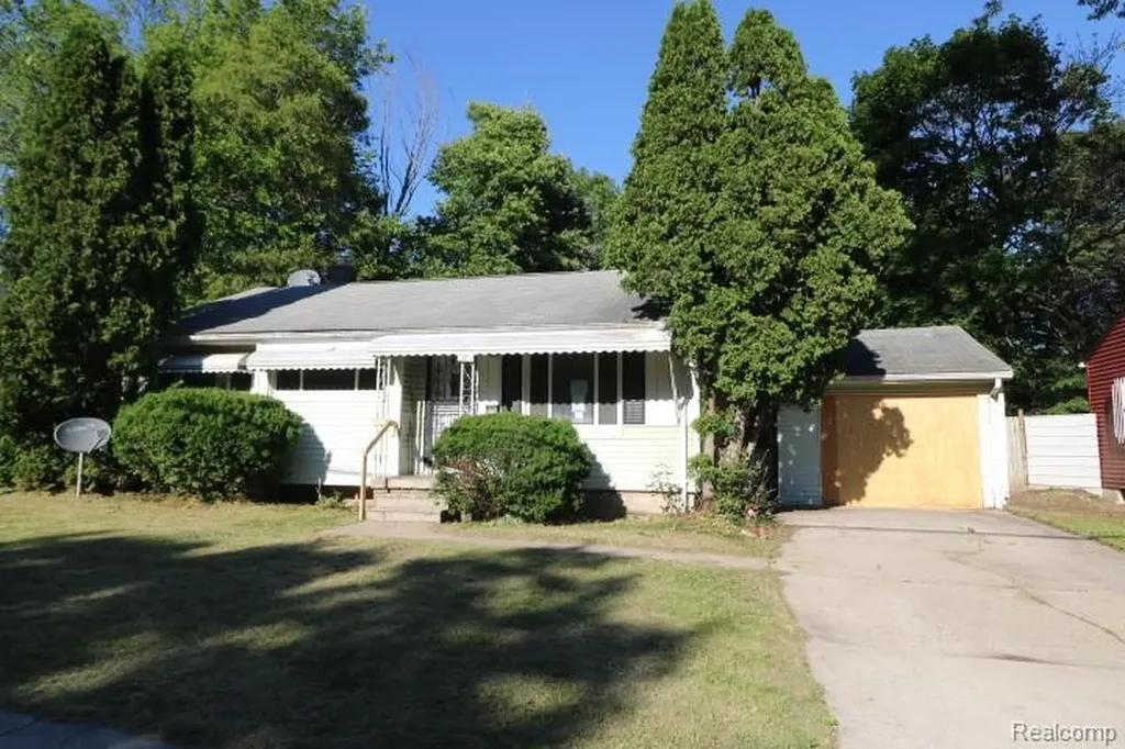 5710 Dupont Street Flint City MI 48505