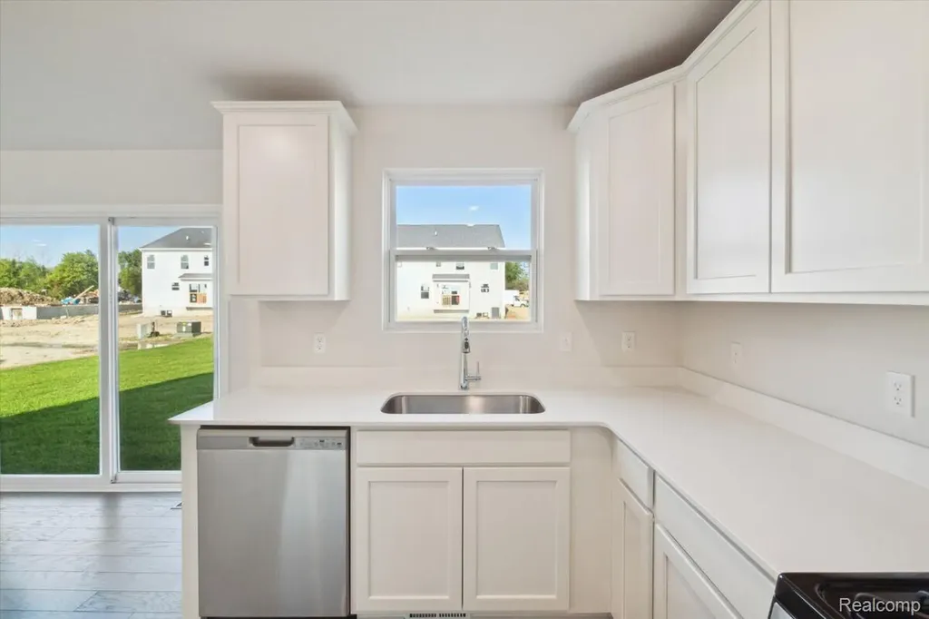 368 Edge Brook Drive Holly Township MI 48442