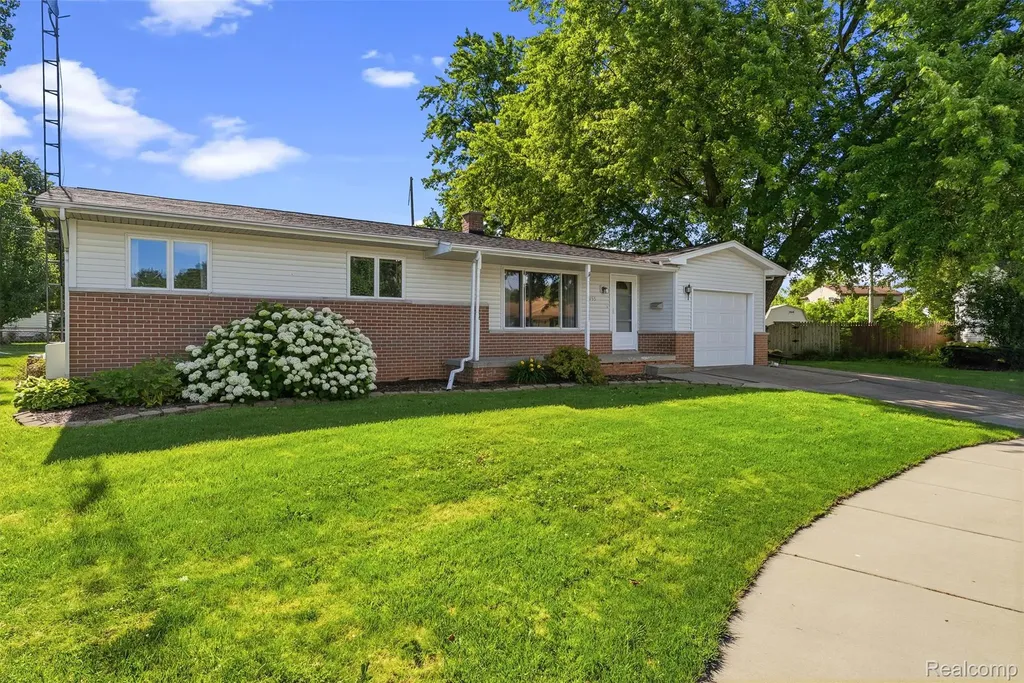 5155 Oxford Court Swartz Creek City MI 48473