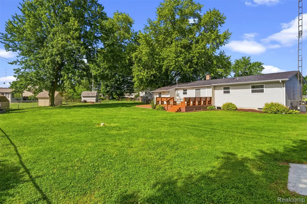 5155 Oxford Court Swartz Creek City MI 48473