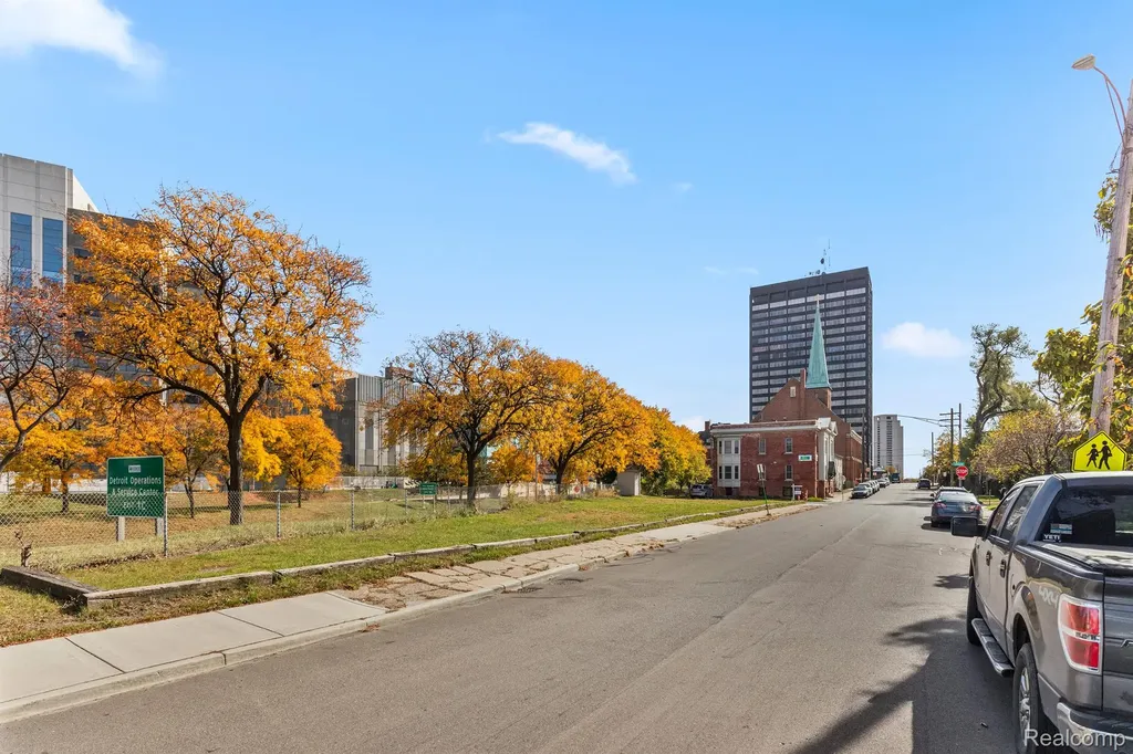 1450 6th Street Detroit City MI 48226
