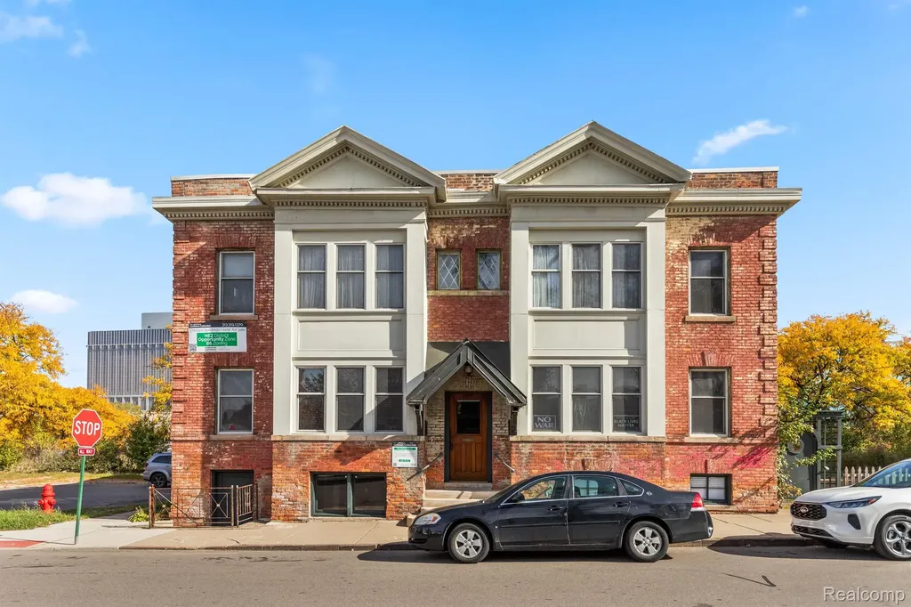1450 6th Street Detroit City MI 48226