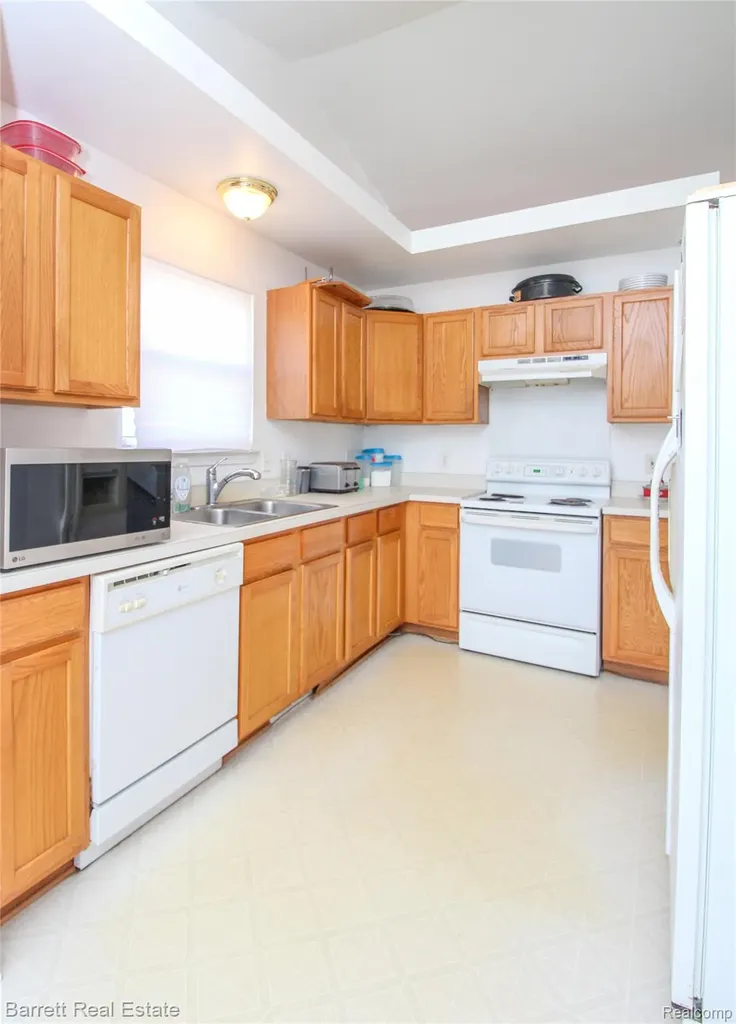 39119 Clocktower Drive Romulus City MI 48174