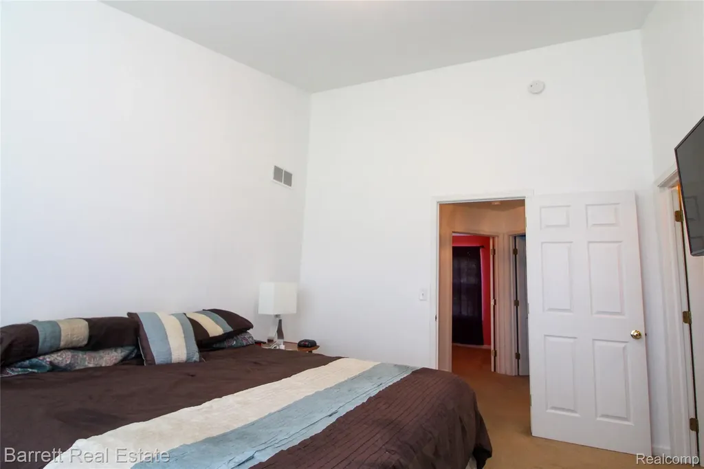 39119 Clocktower Drive Romulus City MI 48174