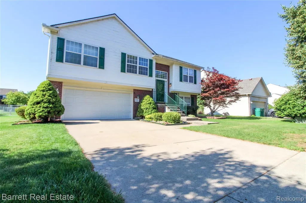 39119 Clocktower Drive Romulus City MI 48174