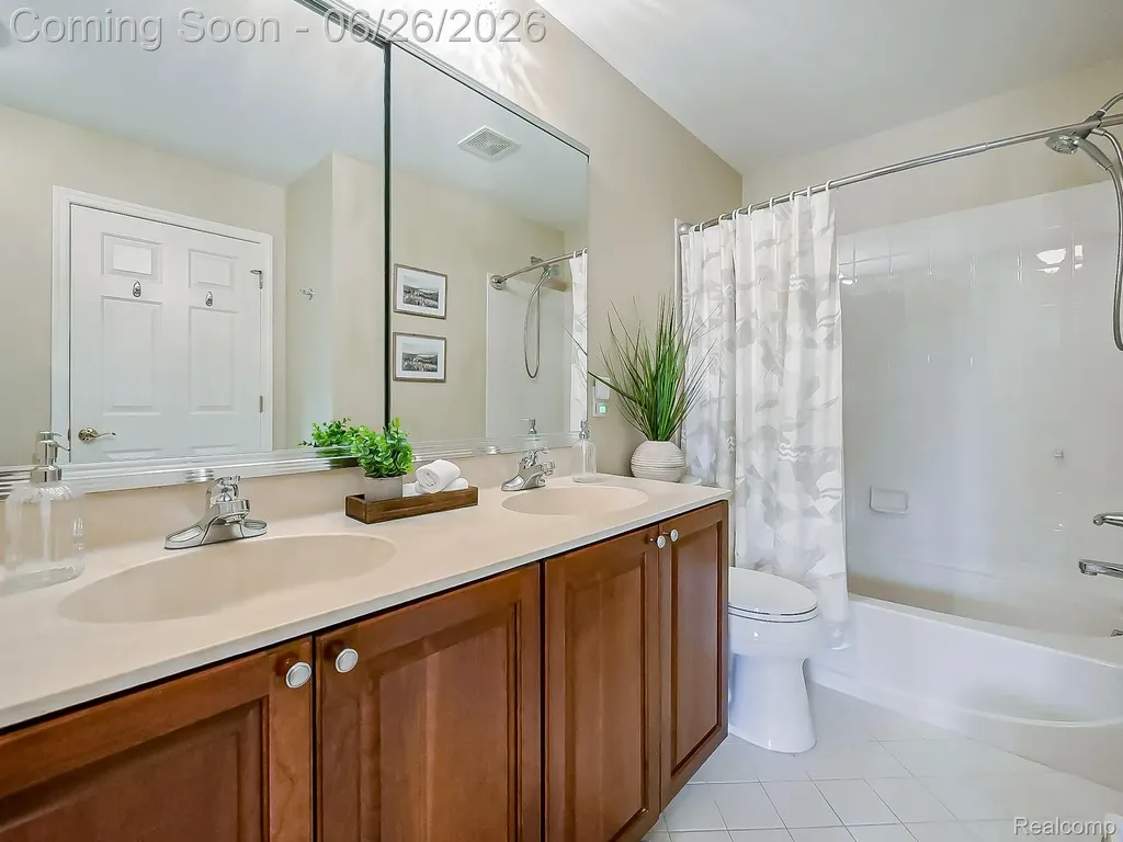 44617 Broadmoor Circle N Northville Township MI 48168