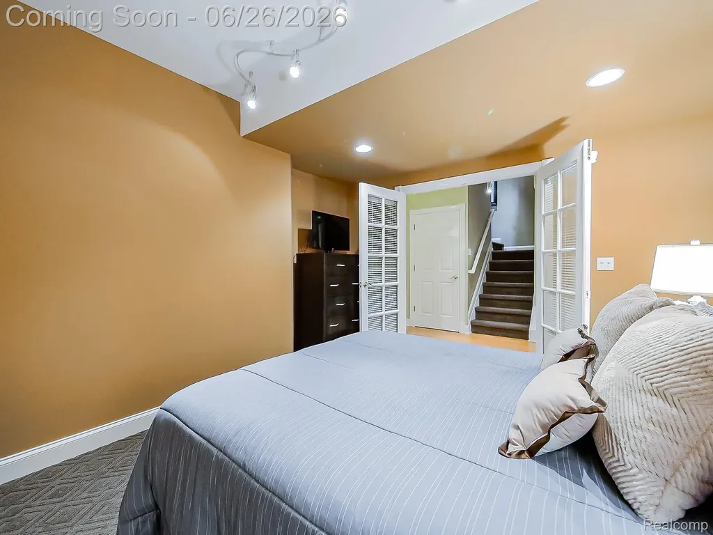 44617 Broadmoor Circle N Northville Township MI 48168