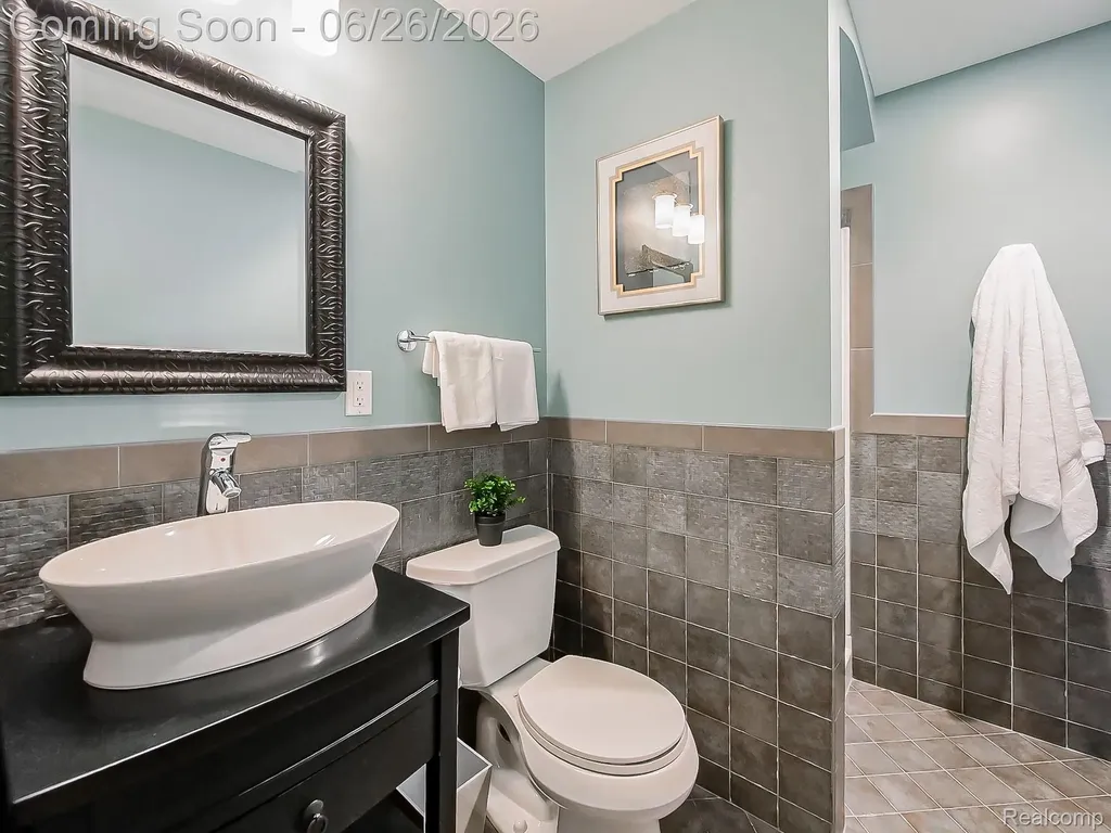 44617 Broadmoor Circle N Northville Township MI 48168