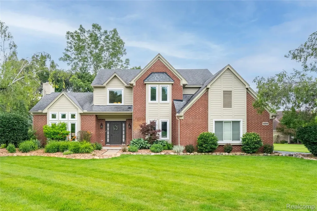 12949 Millbrooke Way Green Oak Township MI 48178