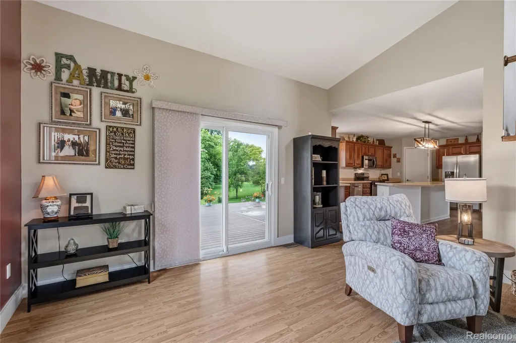 12949 Millbrooke Way Green Oak Township MI 48178