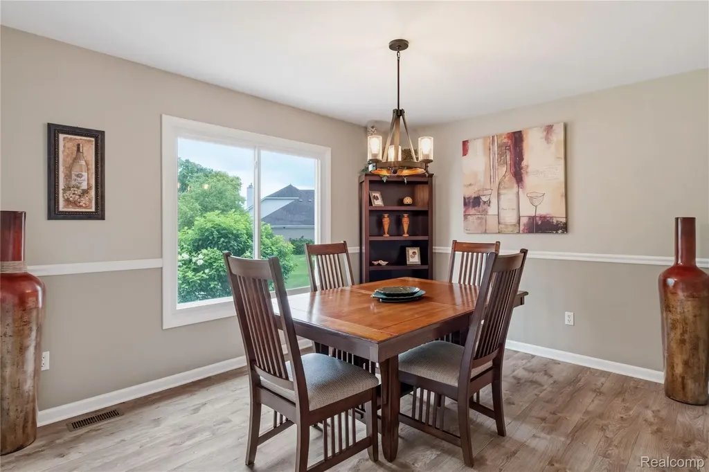 12949 Millbrooke Way Green Oak Township MI 48178