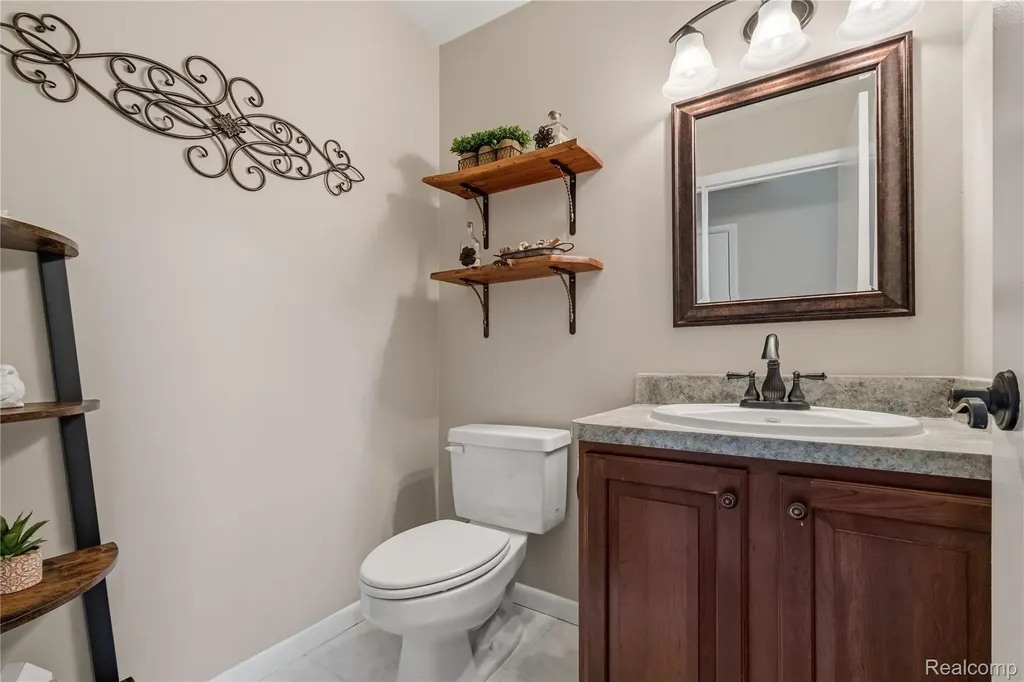12949 Millbrooke Way Green Oak Township MI 48178