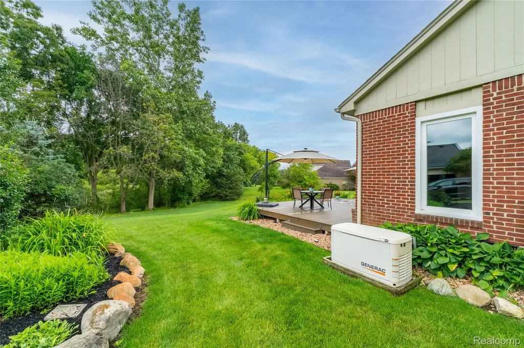 12949 Millbrooke Way Green Oak Township MI 48178