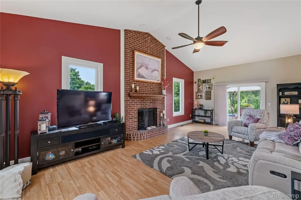 12949 Millbrooke Way Green Oak Township MI 48178