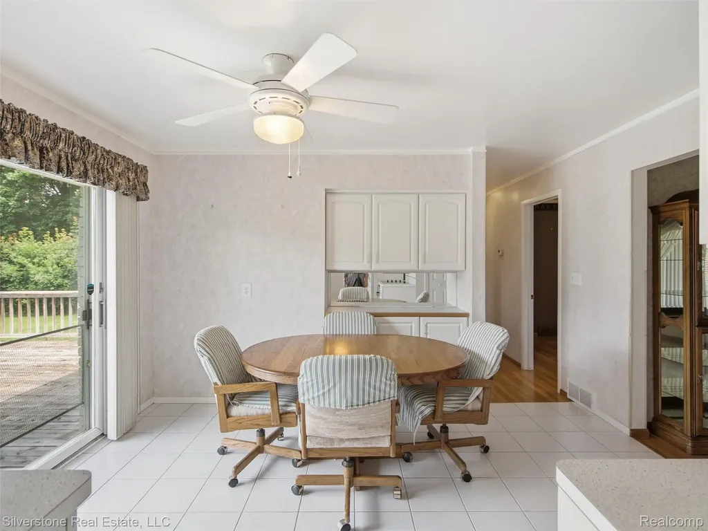 50628 Linda Lane Shelby Charter Township MI 48317