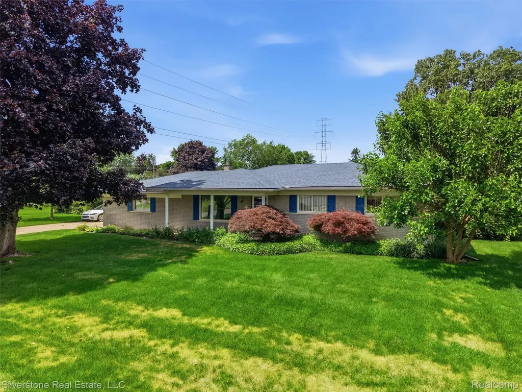 50628 Linda Lane Shelby Charter Township MI 48317