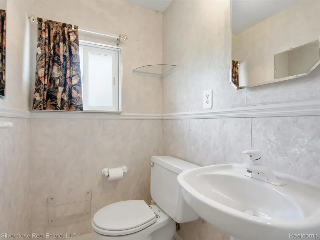 50628 Linda Lane Shelby Charter Township MI 48317