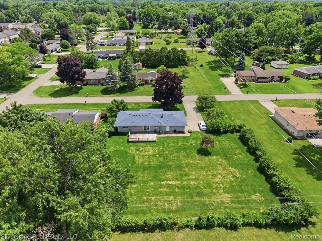 50628 Linda Lane Shelby Charter Township MI 48317