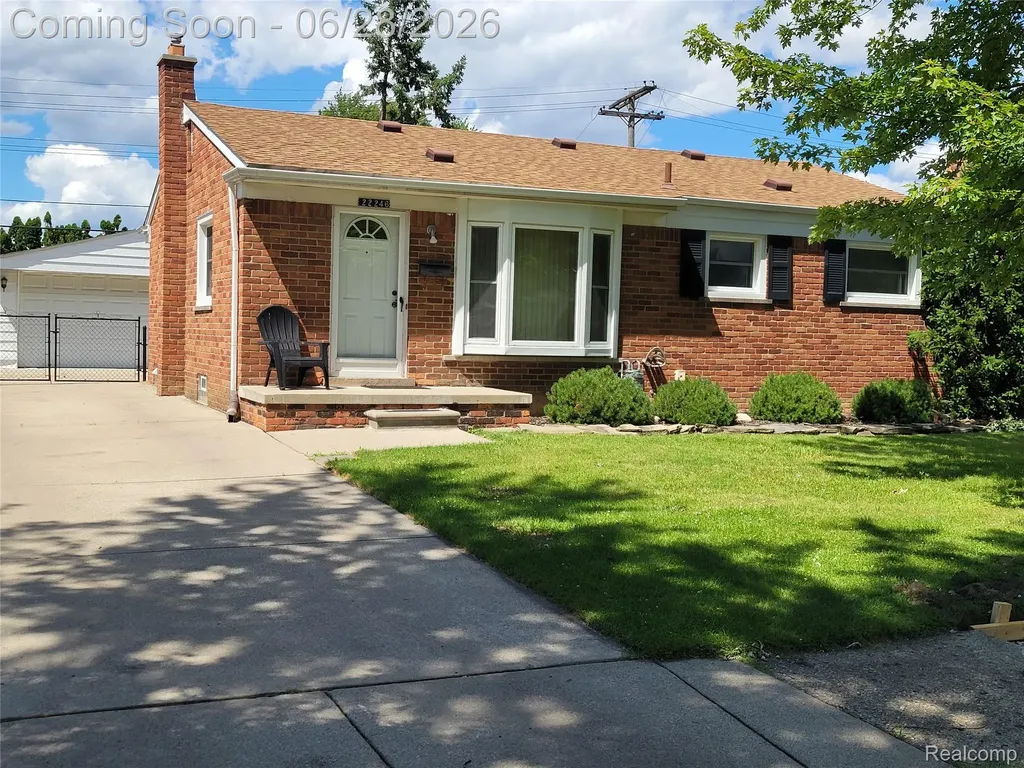 22246 Champaign Street Taylor City MI 48180