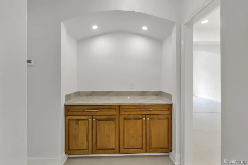 47974 Deer Trail Drive Canton Charter Township MI 48187