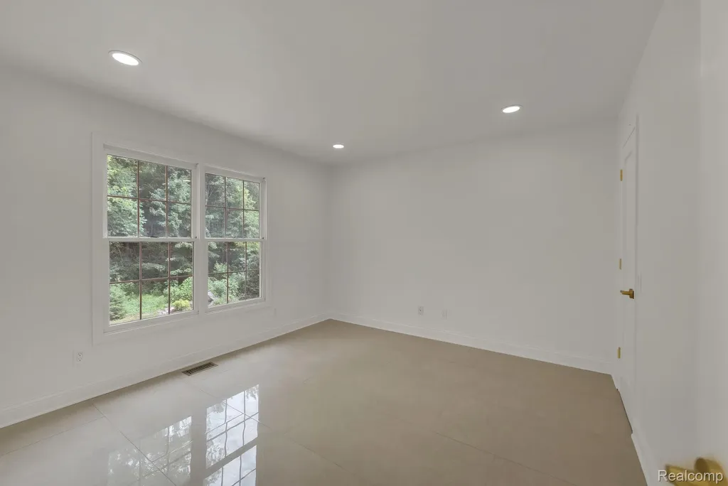 47974 Deer Trail Drive Canton Charter Township MI 48187
