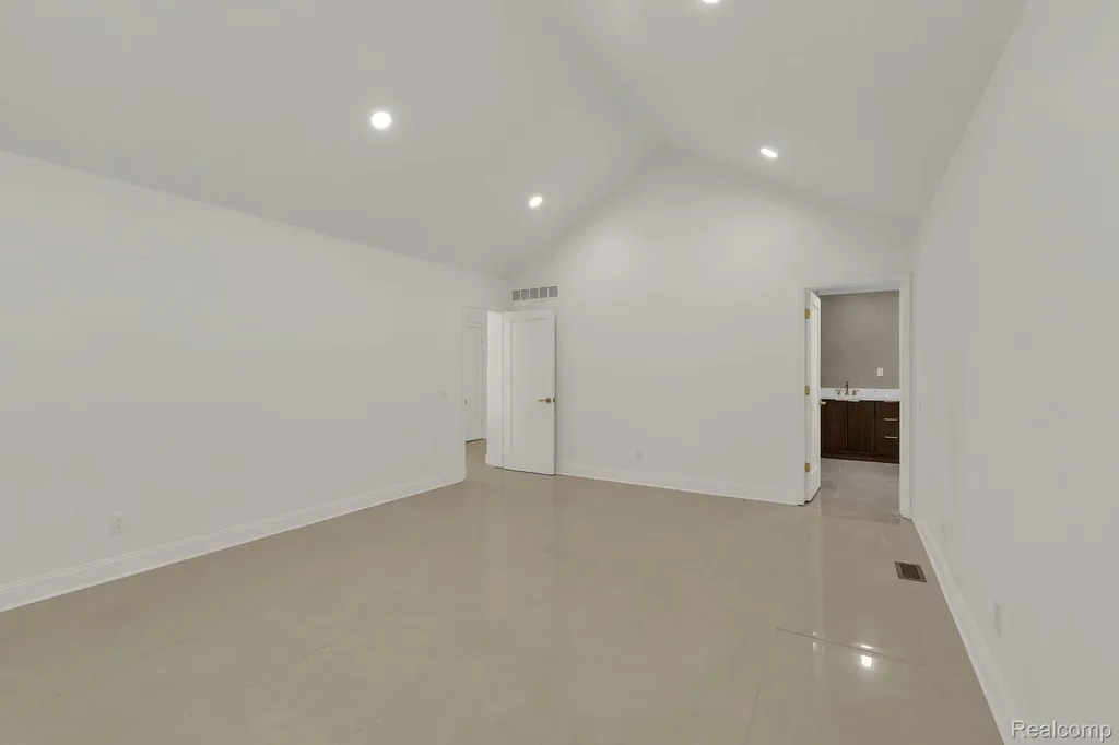 47974 Deer Trail Drive Canton Charter Township MI 48187