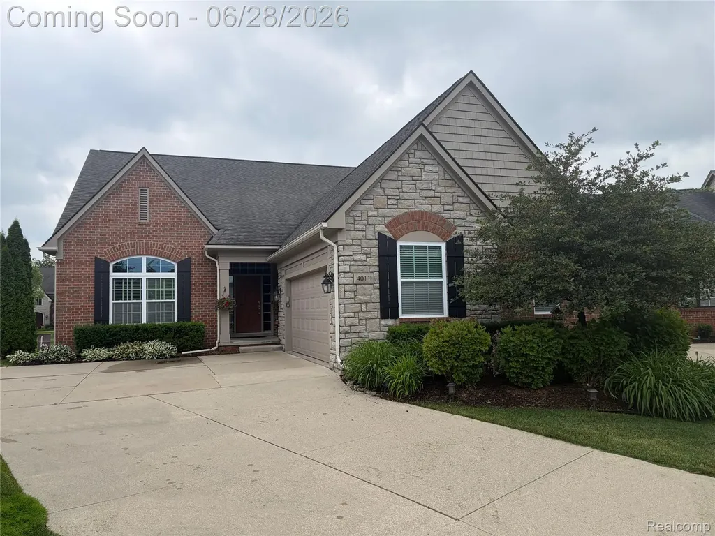 4011 Ardsley Court Independence Charter Township MI 48348