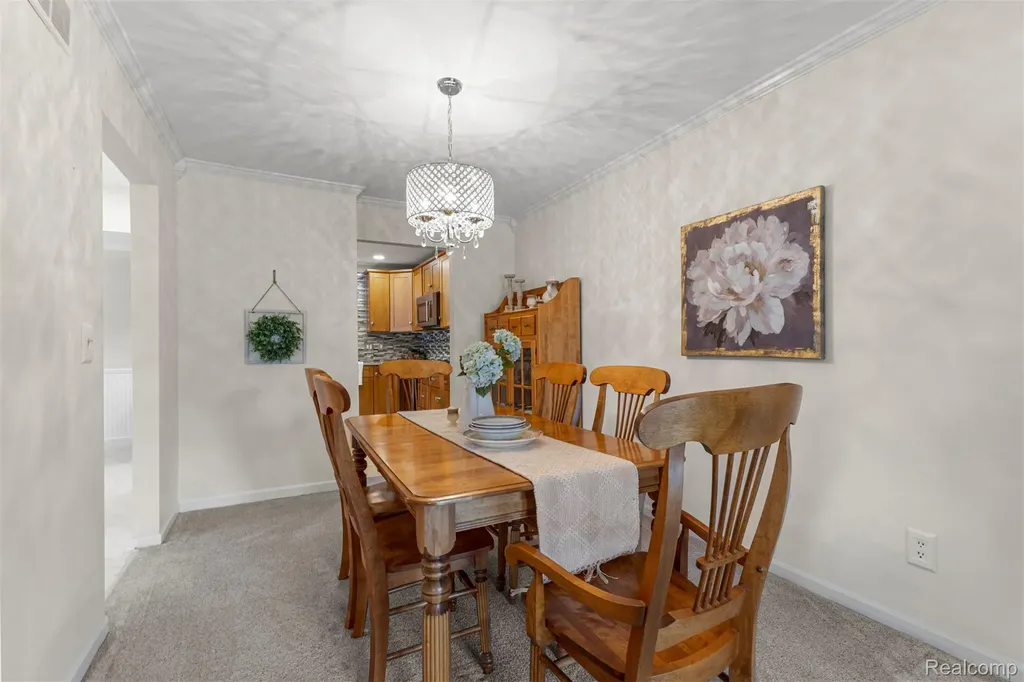 21204 W Glen Haven Circle Novi City MI 48167