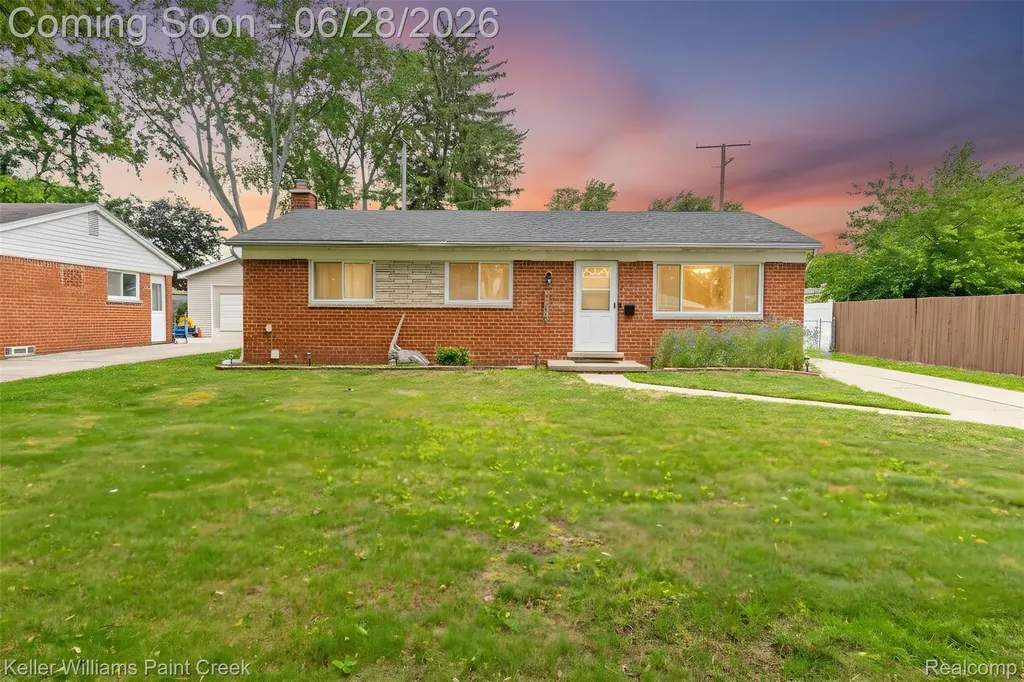 9075 Headley Drive Sterling Heights City MI 48314