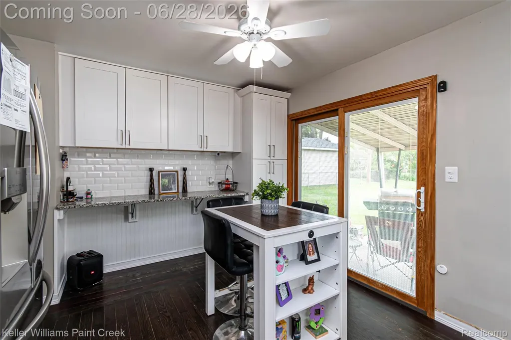 9075 Headley Drive Sterling Heights City MI 48314