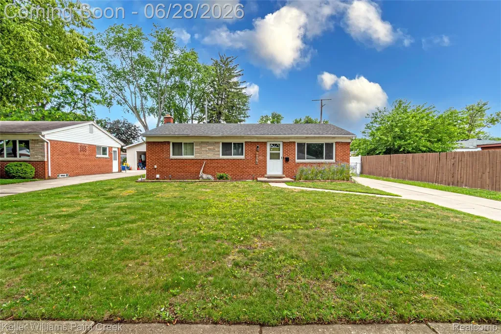 9075 Headley Drive Sterling Heights City MI 48314