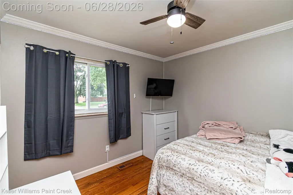 9075 Headley Drive Sterling Heights City MI 48314