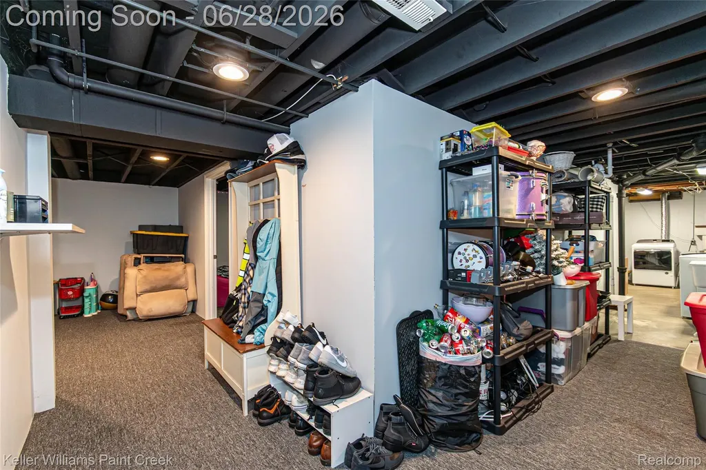 9075 Headley Drive Sterling Heights City MI 48314