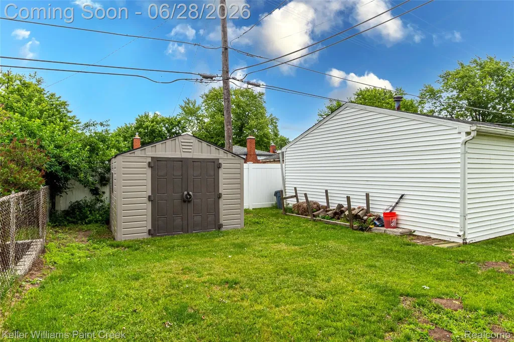 9075 Headley Drive Sterling Heights City MI 48314