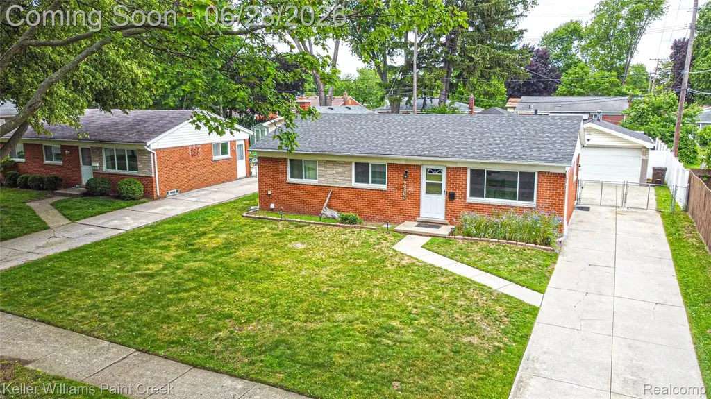 9075 Headley Drive Sterling Heights City MI 48314