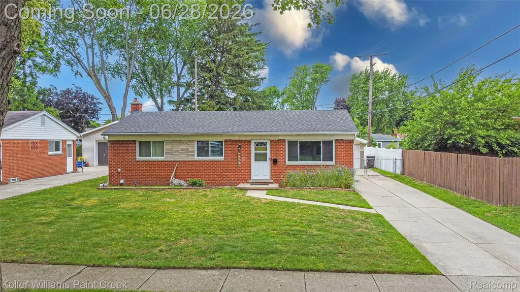 9075 Headley Drive Sterling Heights City MI 48314