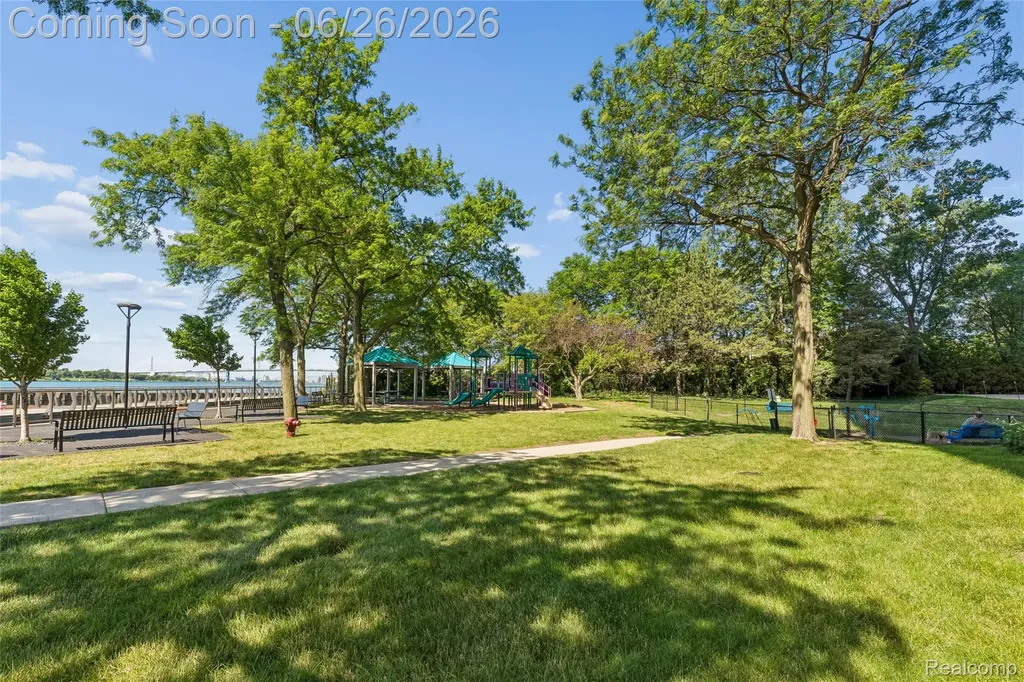 1001 W Jefferson Avenue Detroit City MI 48226