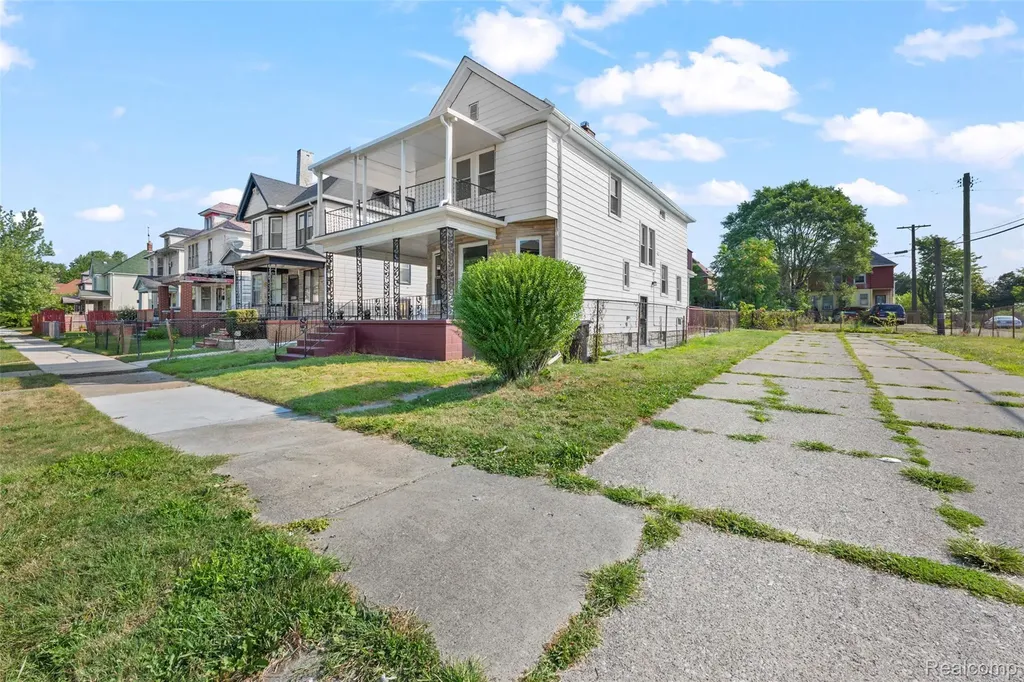 3636 Maxwell Street Detroit City MI 48214